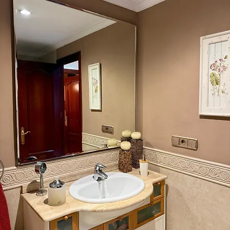 Grand Beachfront - Apartment Cádiz