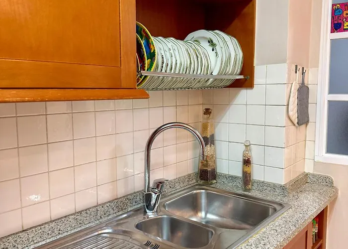 Апартаменти Grand Beachfront - *