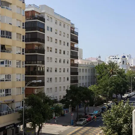 Apartment Grand Beachfront -