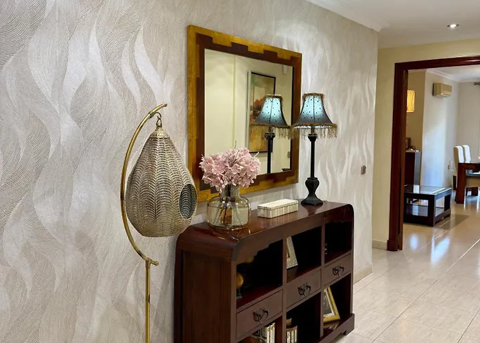 Grand Beachfront - Apartment Cadiz